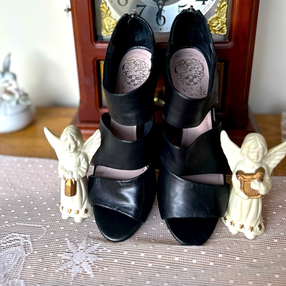 Vince Camuto Karmi Black Leather Heels Size 6M/36
